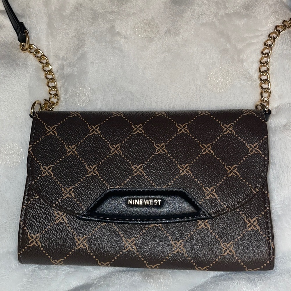 Never used Nine West crossbody